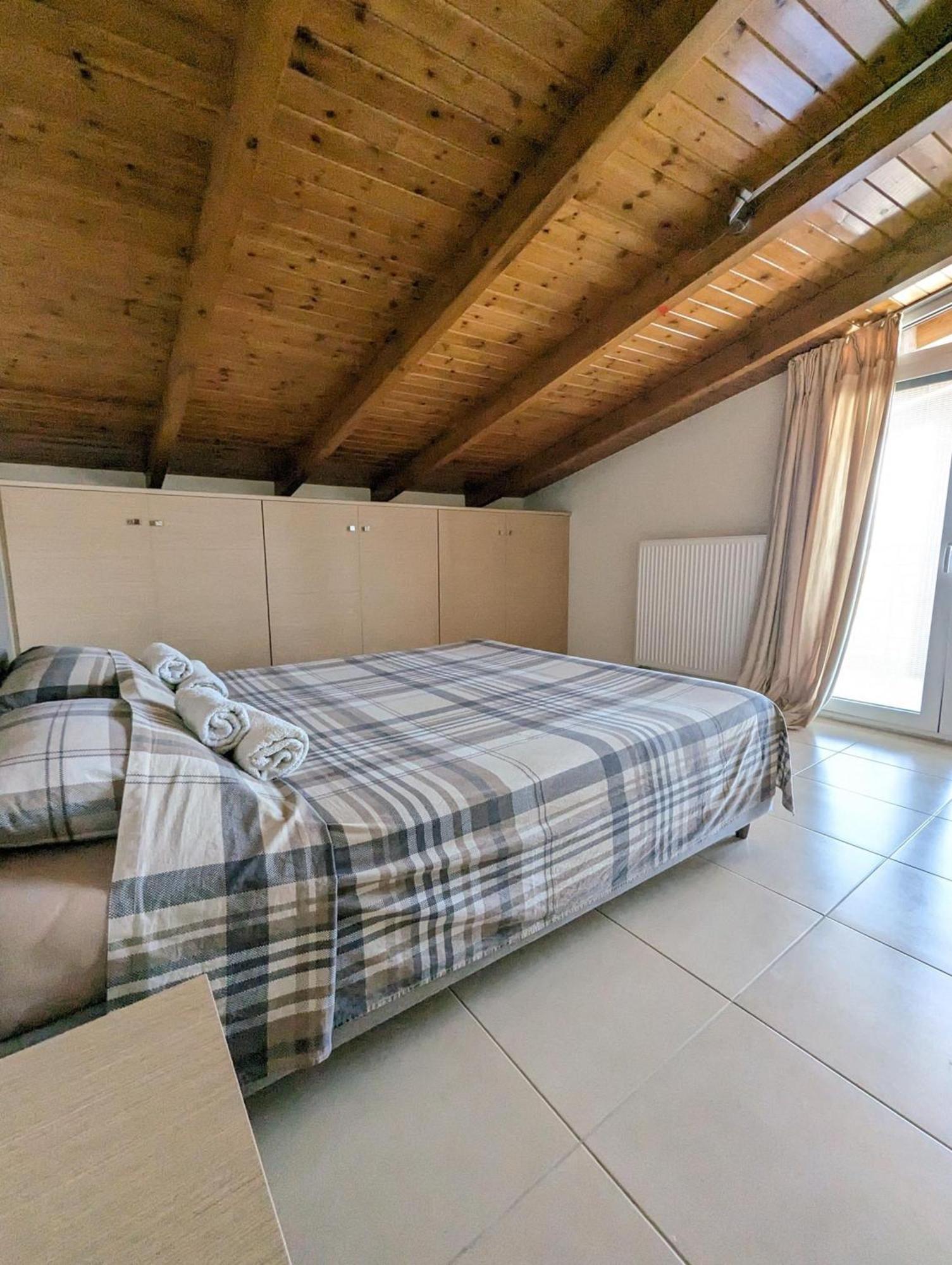 Samaras Apartments In Kamena Vourla Dış mekan fotoğraf