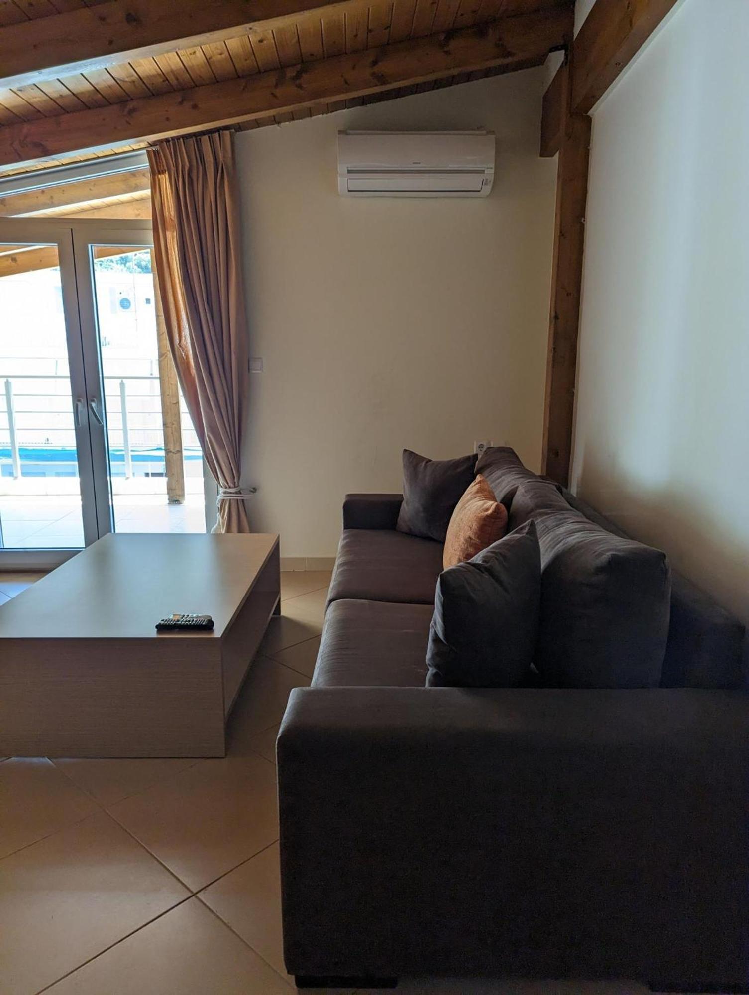 Samaras Apartments In Kamena Vourla Dış mekan fotoğraf