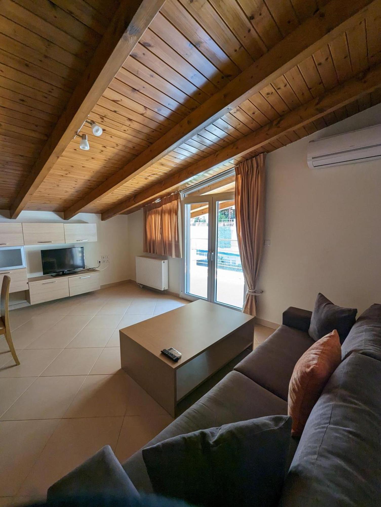 Samaras Apartments In Kamena Vourla Dış mekan fotoğraf