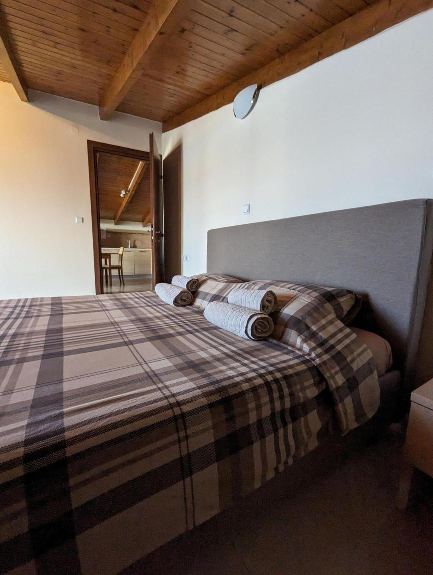 Samaras Apartments In Kamena Vourla Dış mekan fotoğraf