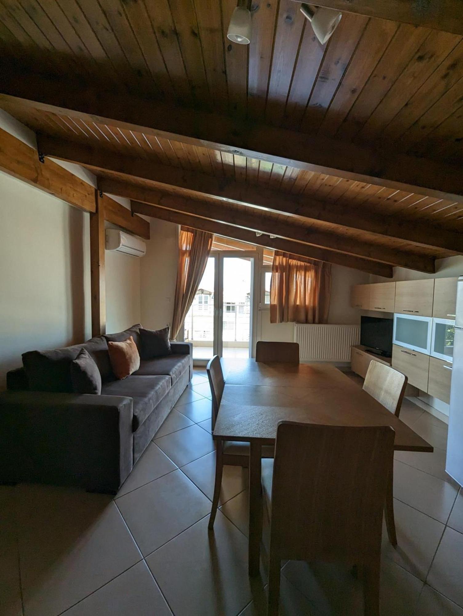 Samaras Apartments In Kamena Vourla Dış mekan fotoğraf