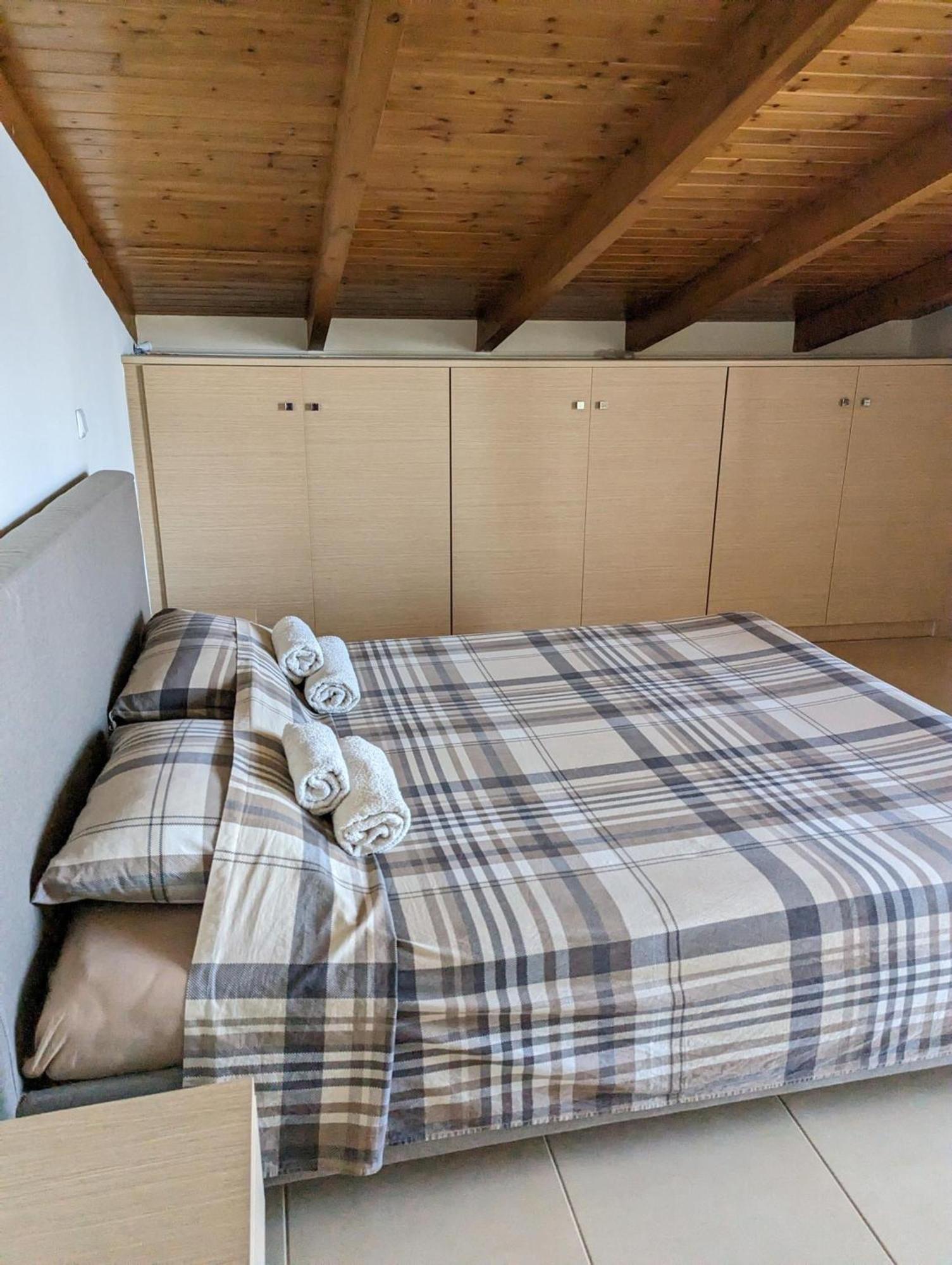 Samaras Apartments In Kamena Vourla Dış mekan fotoğraf