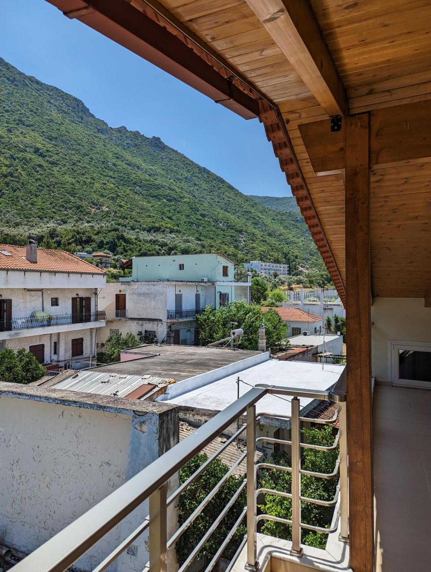 Samaras Apartments In Kamena Vourla Dış mekan fotoğraf